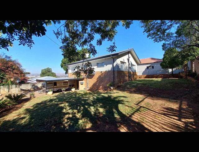 3 BEDROOM HOUSE FOR SALE IN MOUNTAIN VIEW